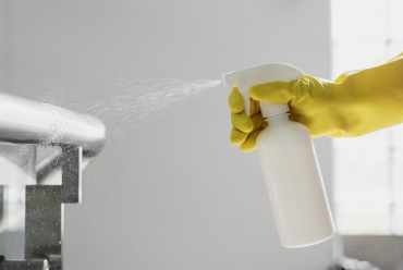 Jak zrobić domowy płyn do czyszczenia kuchni?